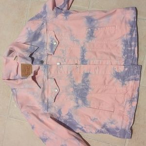 Women’s Levi’s Levi Strauss Tie Dye Denim Trucker NWOT Purple/Pink